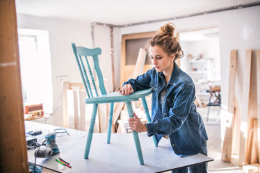 L’économie de proximité résiste grâce aux artisans et professionnels libéraux