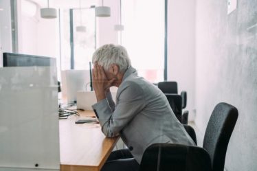 Ménopause : faut-il s’en préoccuper au travail ?